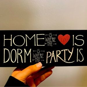 Dorm Decor